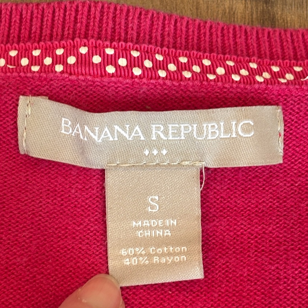 Banana Republic Hot Pink Cardigan Sweater - Small (EUC) - Picture 5 of 5